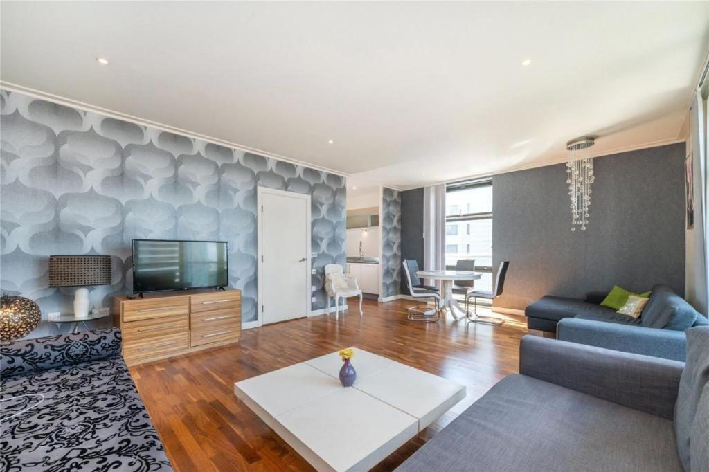 Penthouse Canary Wharf - Free Wifi London Exterior foto